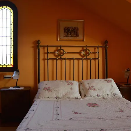 Mar De Queo Hotel 2*