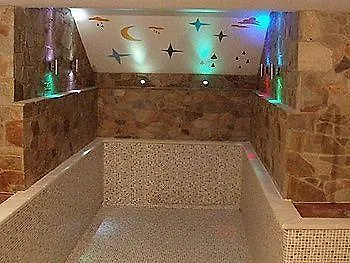 Hotell Mar De Queo 2*
