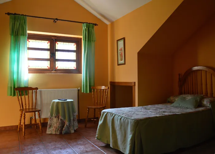 Mar De Queo Hotel 2*