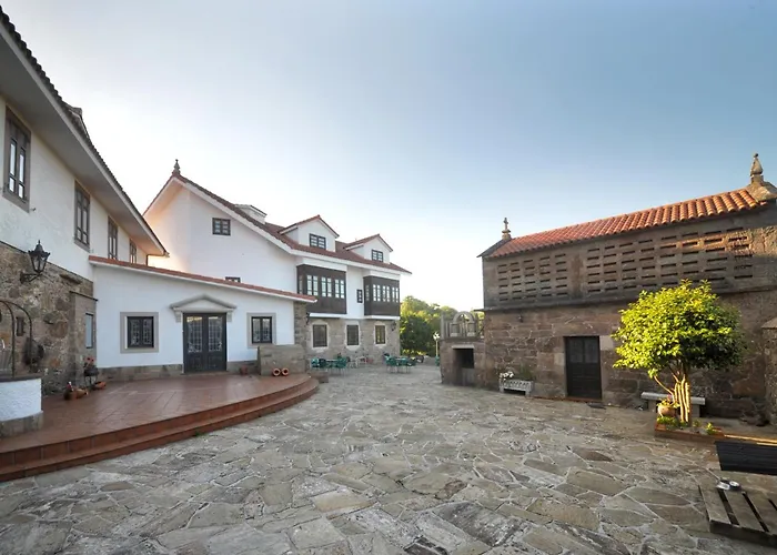 Hotel Mar De Queo 2*